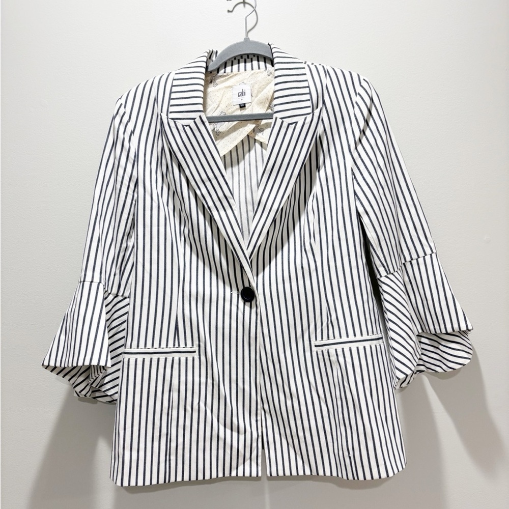 CAbi Women’s Ole Ticking Stripe Bell Sleeve Blazer Jacket Derby Preppy Size 8